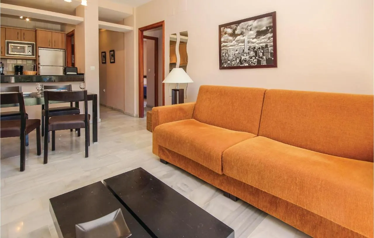 Beautiful Apartment In Mijas Costa With 2 Bedrooms, Outdoor Swimming Pool And Swimming Pool La Cala De Mijas